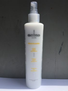 ENVIE  MILK  DISTRICANTE Blow dry hair spray 250ml